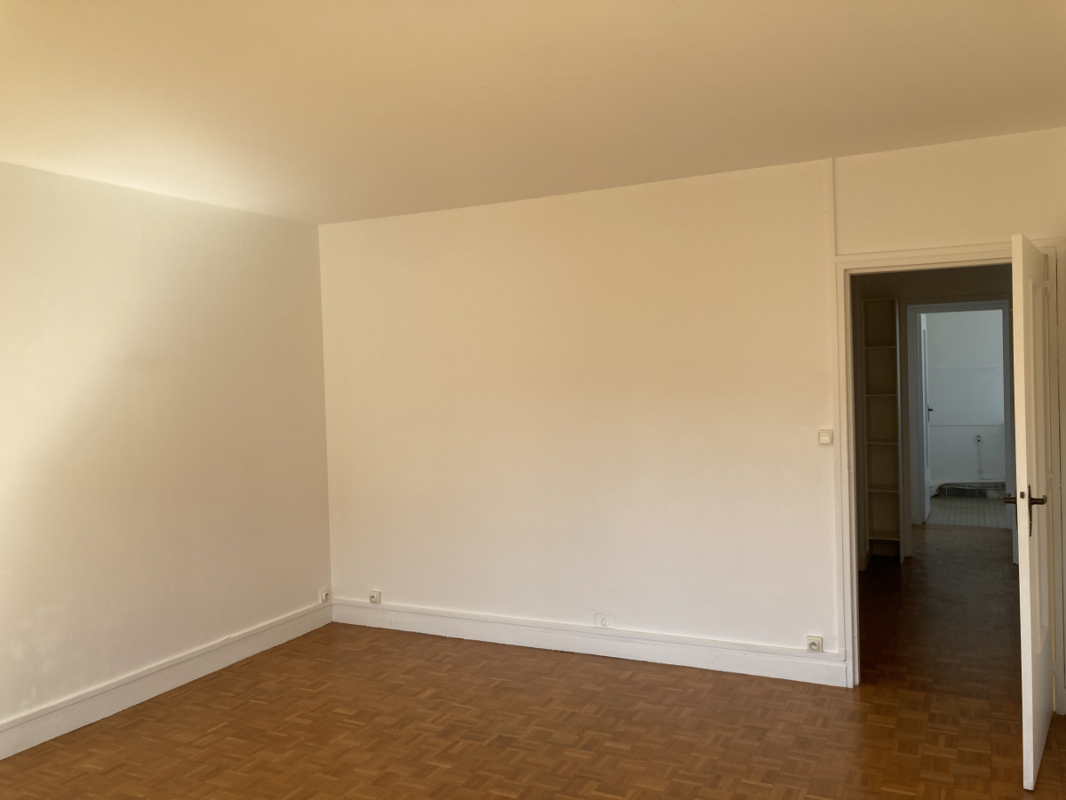 Location Appartement  2 pièces - 47.44m² 92140 Clamart
