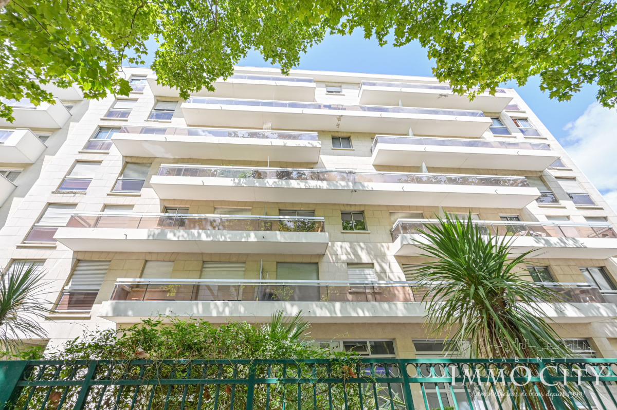Vente Appartement  2 pièces - 47m² 92120 Montrouge