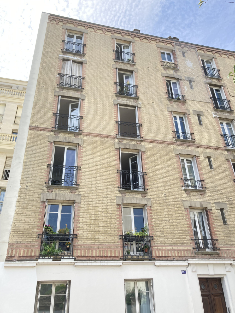 Location Appartement  4 pièces - 66m² 92120 Montrouge