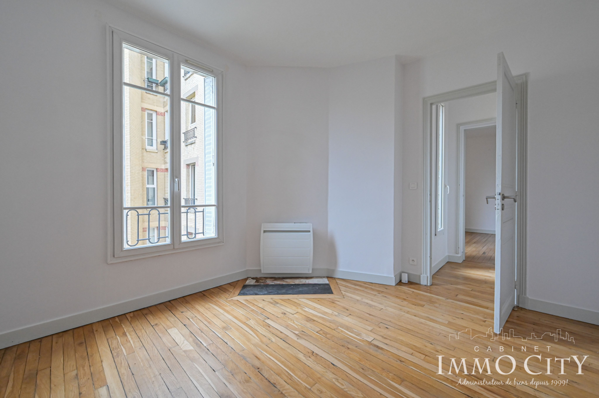 Location Appartement  4 pièces - 66m² 92120 Montrouge