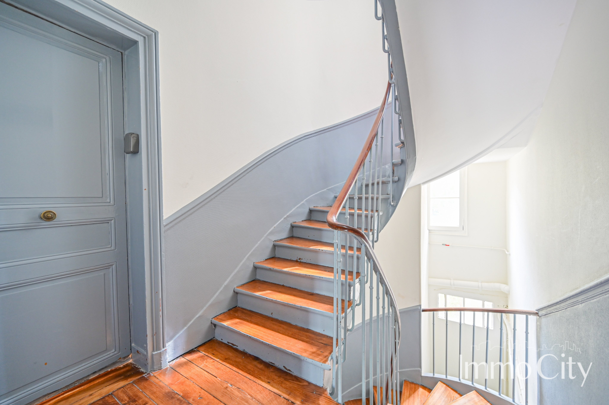 Vente Appartement  2 pièces - 47.3m² 92120 Montrouge