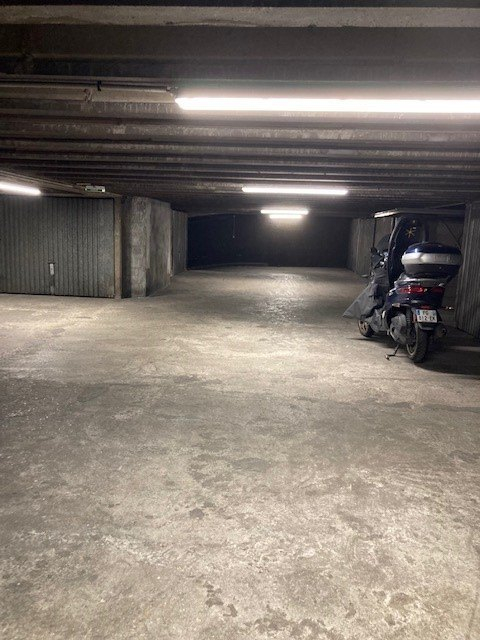Vente Box  - 12m² 92120 Montrouge