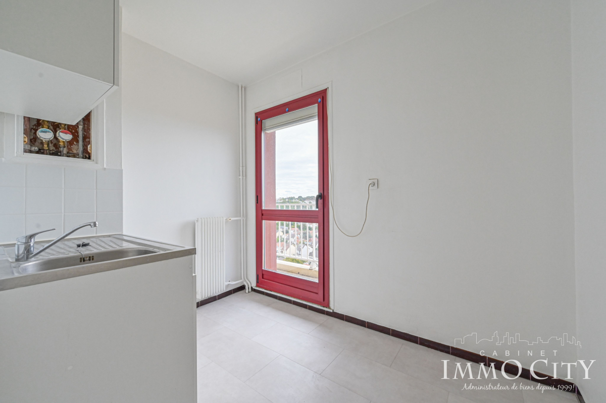 Location Appartement  2 pièces - 44m² 94230 Cachan