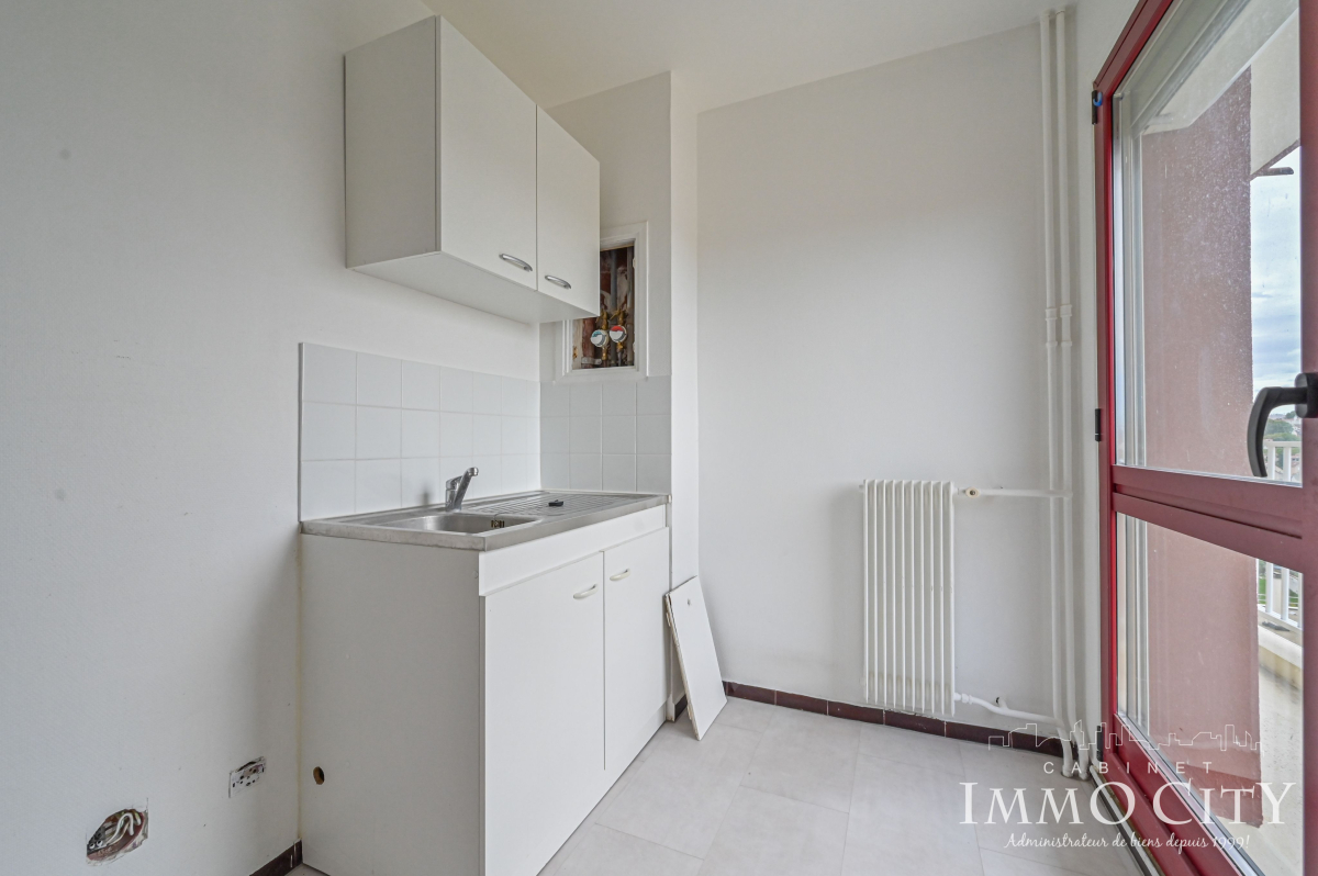 Location Appartement  2 pièces - 44m² 94230 Cachan