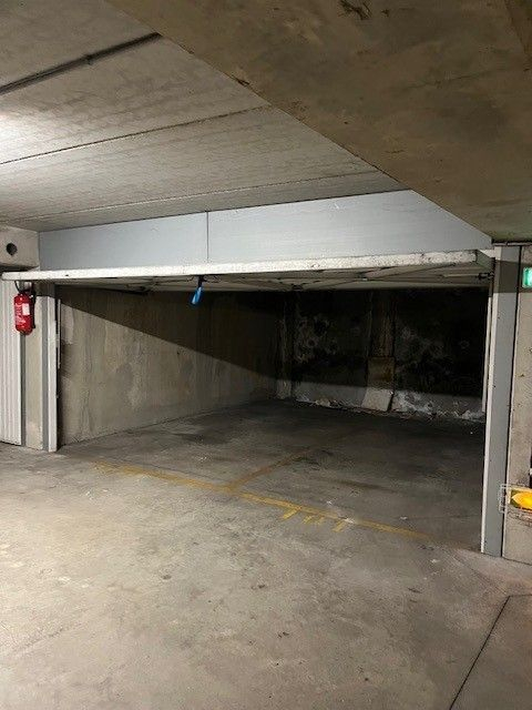 Location Box  - 23m² 92330 Sceaux