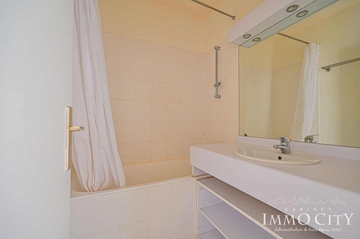 Location Appartement  3 pièces - 53m² 92100 Boulogne-billancourt