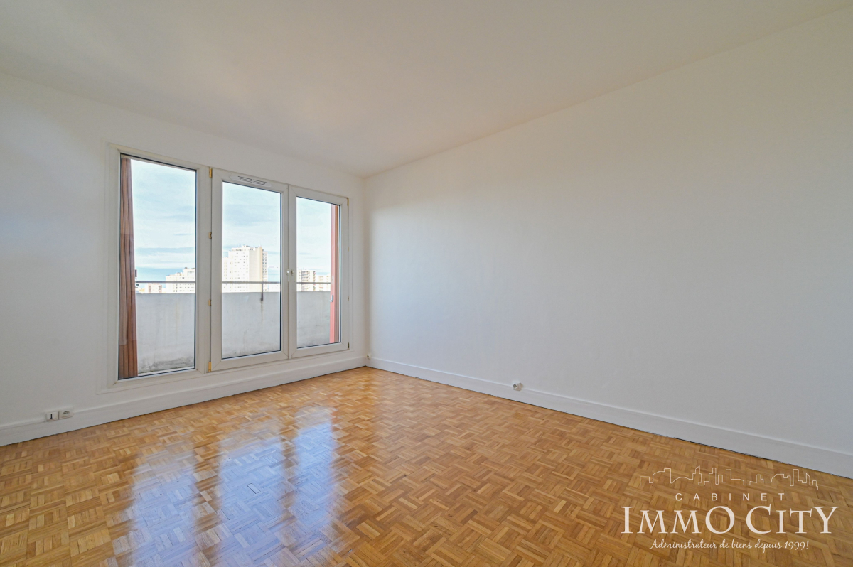 Location Appartement  1 pièce (studio) - 29m² 92120 Montrouge