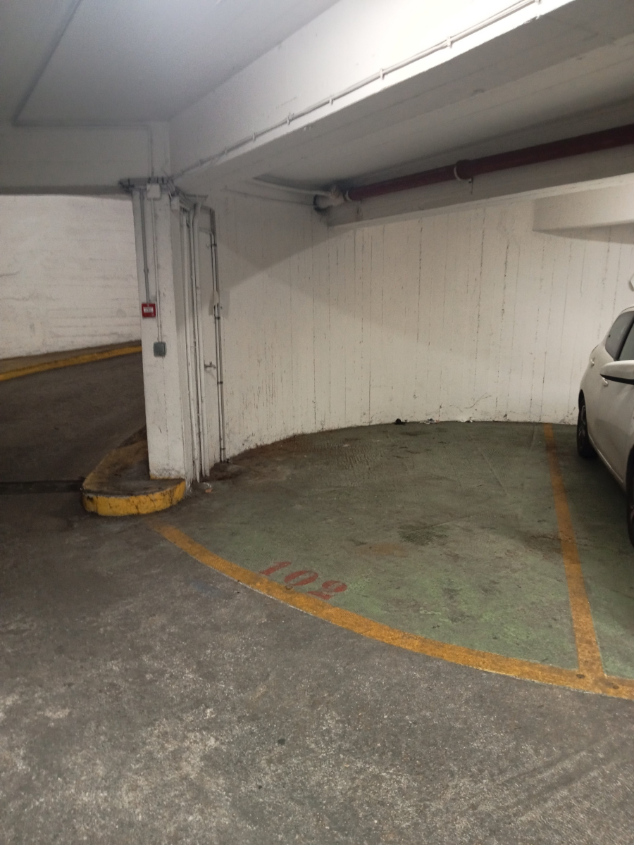 Location Parking  - 0m² 92120 Montrouge