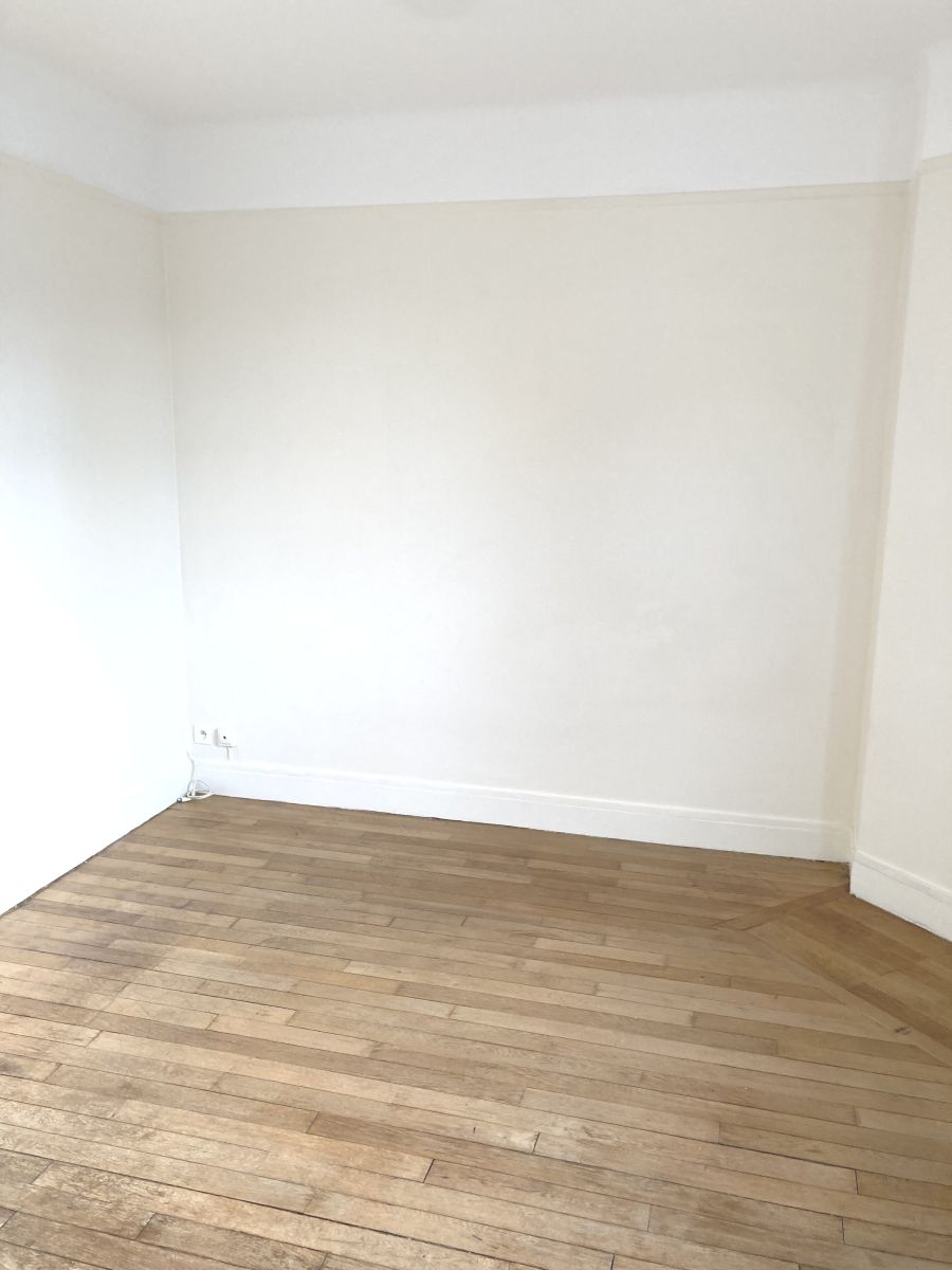 Location Appartement  2 pièces - 34.12m² 75015 Paris