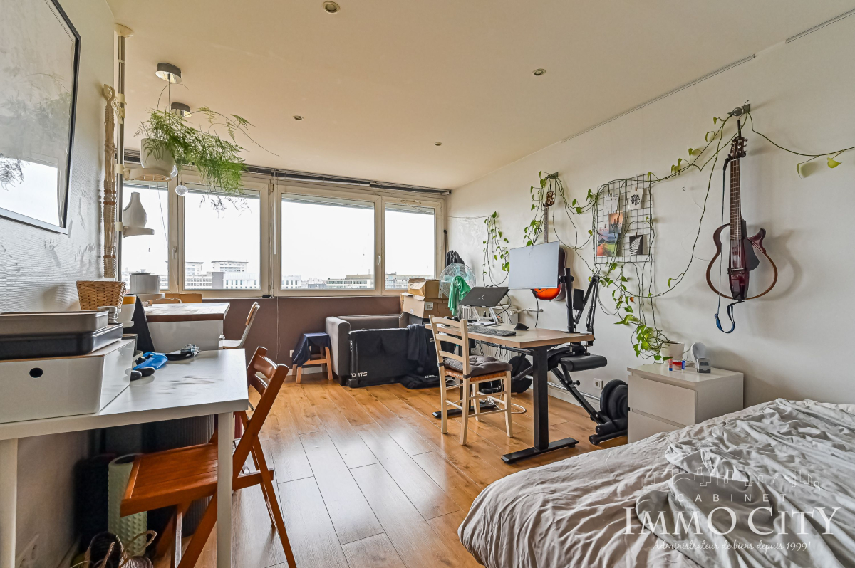 Vente Appartement  1 pièce (studio) - 30.07m² 92120 Montrouge