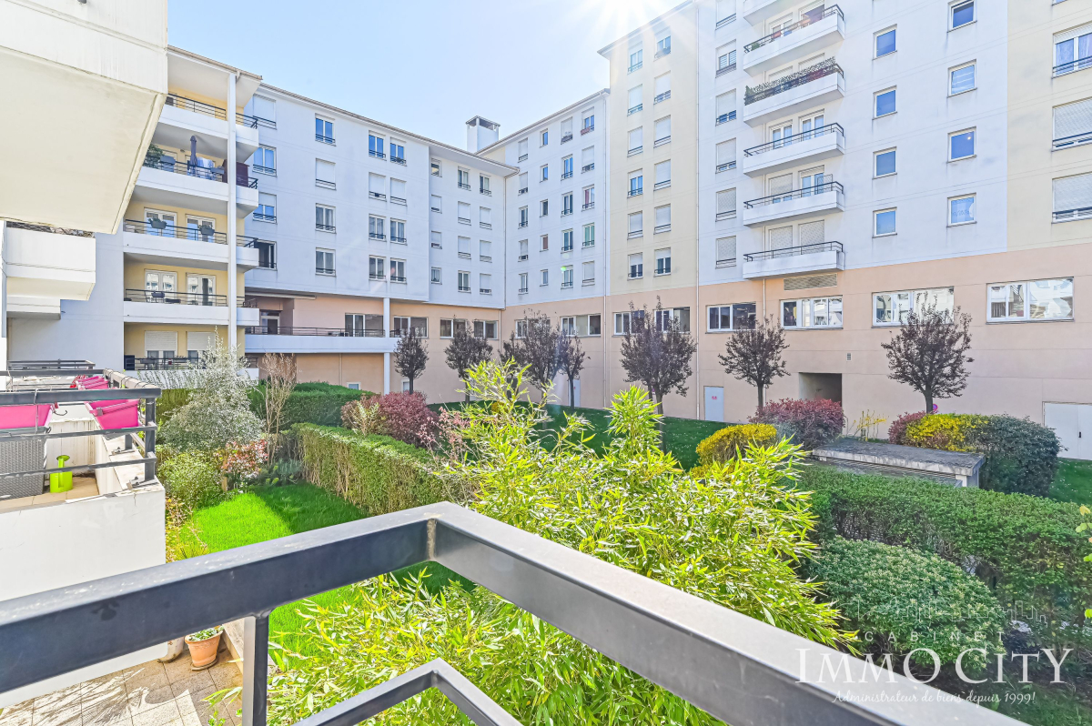 Vente Appartement  4 pièces - 99m² 92120 Montrouge