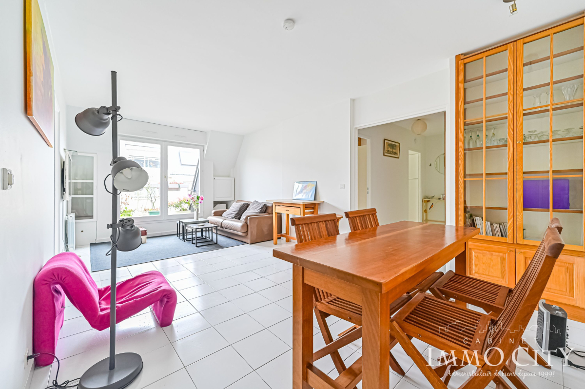 Location Appartement  4 pièces - 78m² 92120 Montrouge