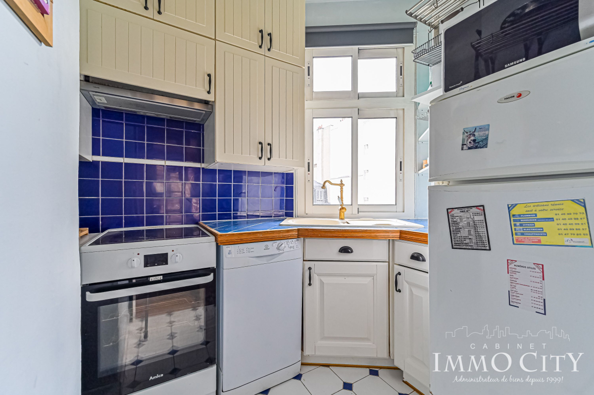 Location Appartement  3 pièces - 47m² 75014 Paris