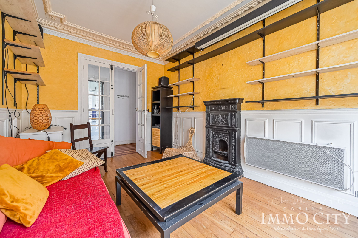 Location Appartement  3 pièces - 47m² 75014 Paris