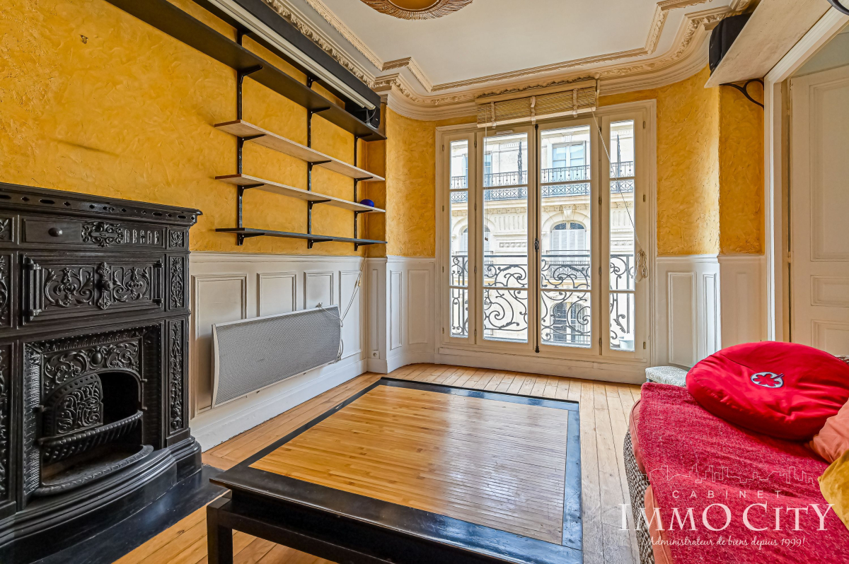 Location Appartement  3 pièces - 47m² 75014 Paris
