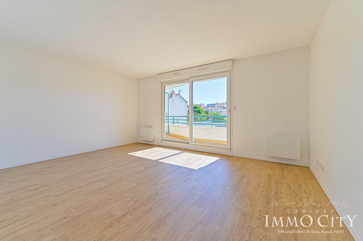 Location Appartement  3 pièces - 60.8m² 92120 Montrouge