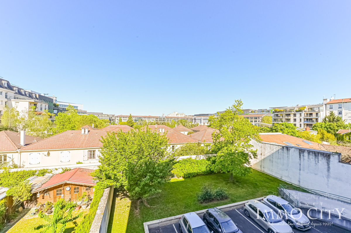 Location Appartement  3 pièces - 60.8m² 92120 Montrouge