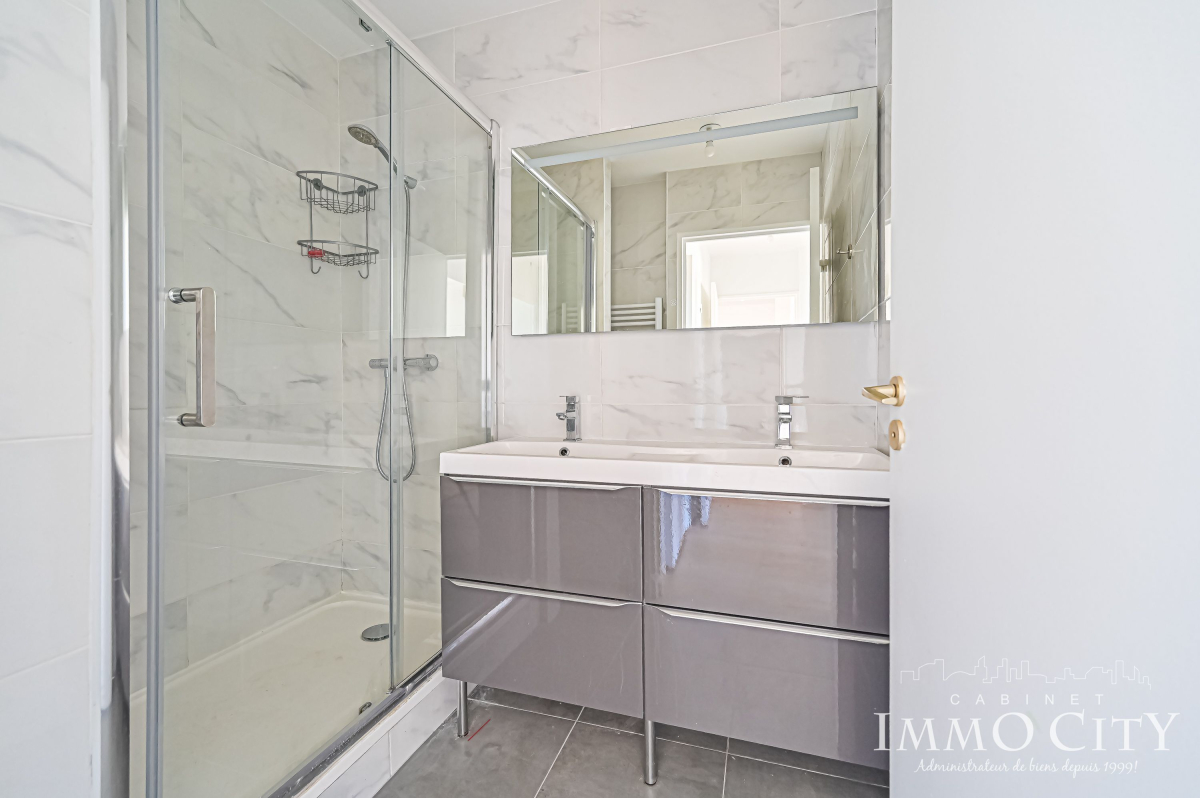 Location Appartement  3 pièces - 60.8m² 92120 Montrouge