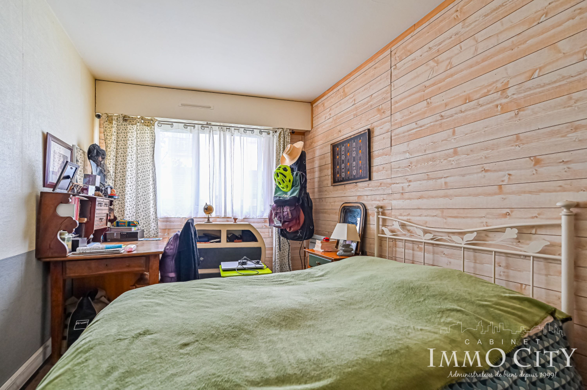 Vente Appartement  2 pièces - 48m² 75020 Paris