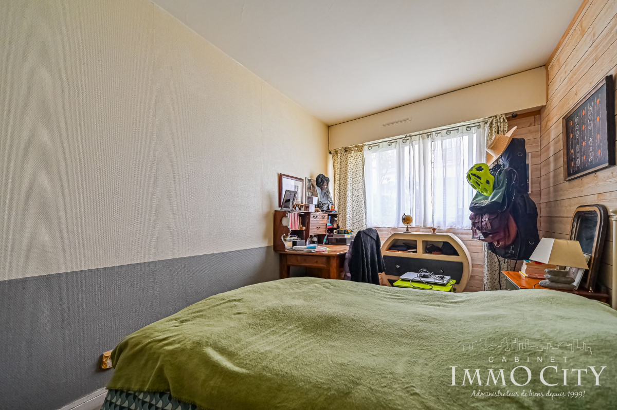 Vente Appartement  2 pièces - 48m² 75020 Paris