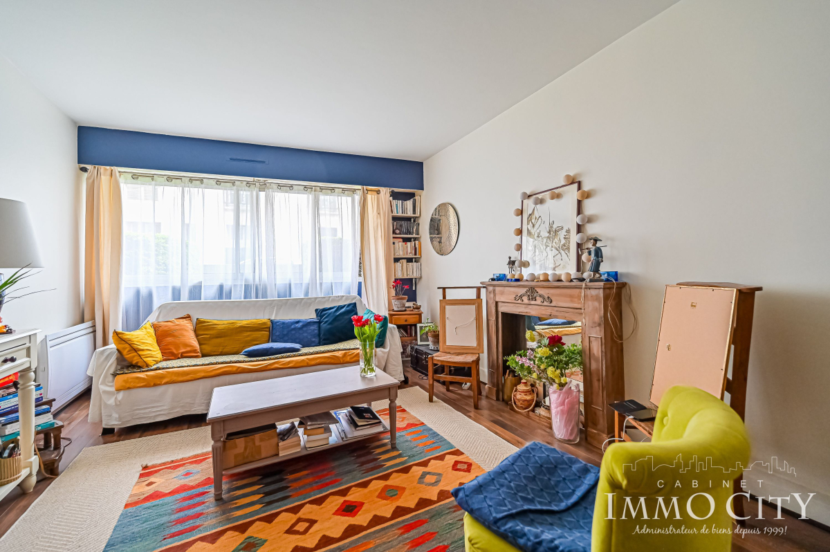 Vente Appartement  2 pièces - 48m² 75020 Paris