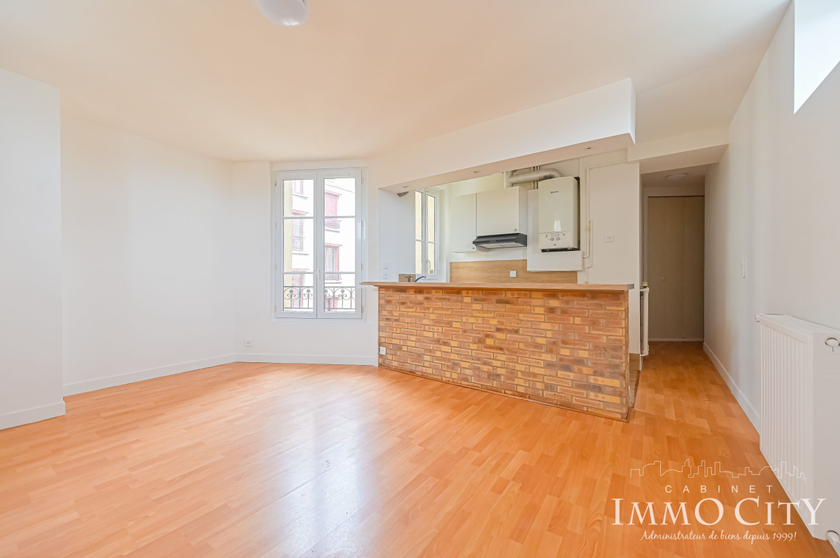 Location Appartement  2 pièces - 50m² 92240 Malakoff