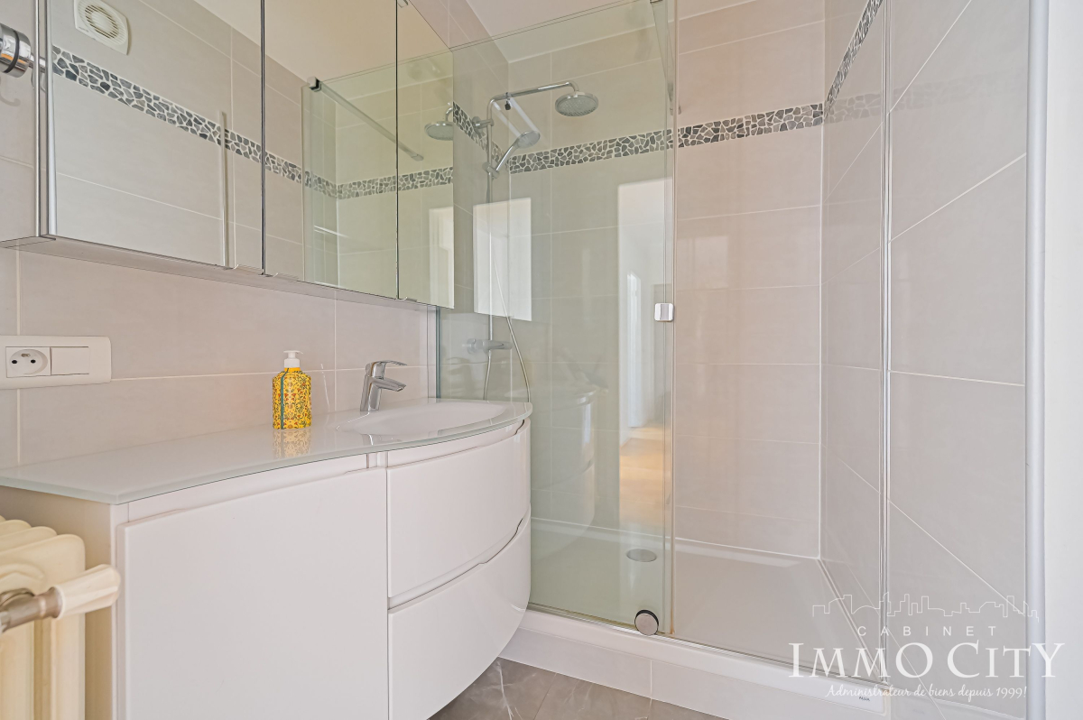 Location Appartement  2 pièces - 46m² 92100 Boulogne-billancourt