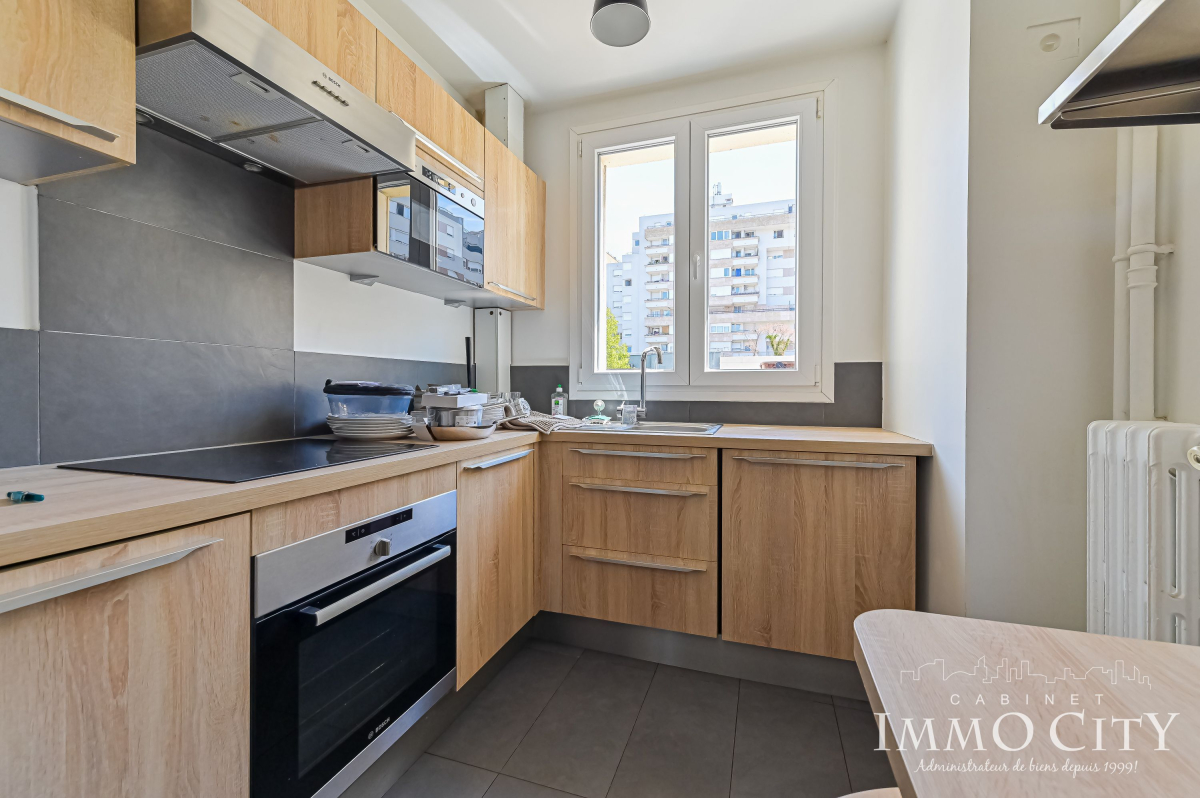 Location Appartement  2 pièces - 46m² 92100 Boulogne-billancourt