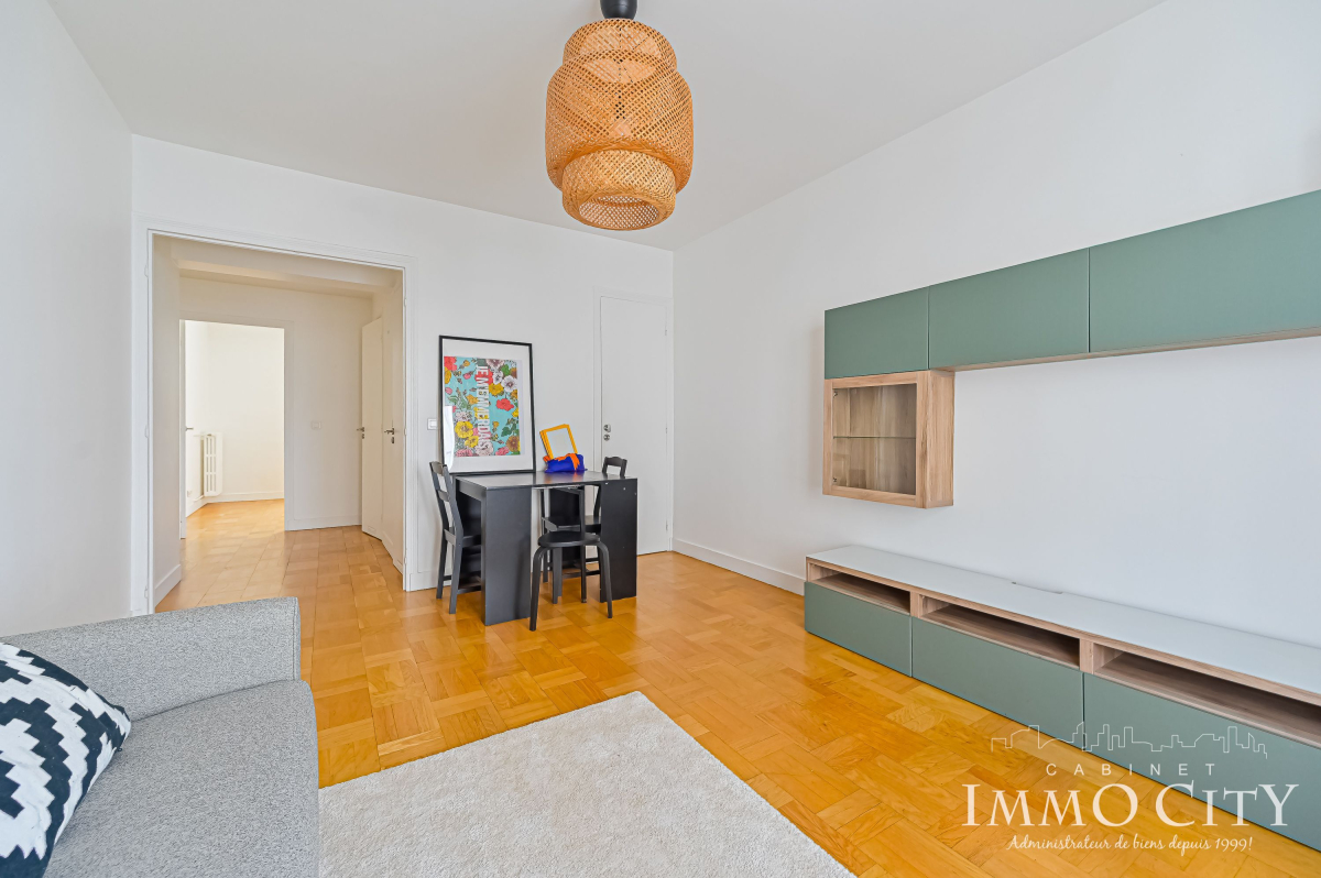 Location Appartement  2 pièces - 46m² 92100 Boulogne-billancourt