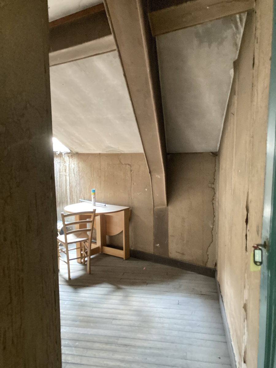 Vente Appartement  1 pièce (studio) - 13m² 92120  Montrouge