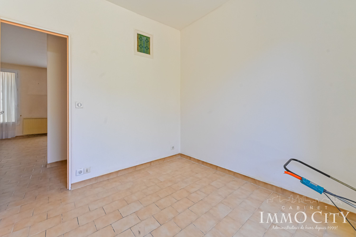 Vente Appartement  2 pièces - 38.98m² 92120 Montrouge