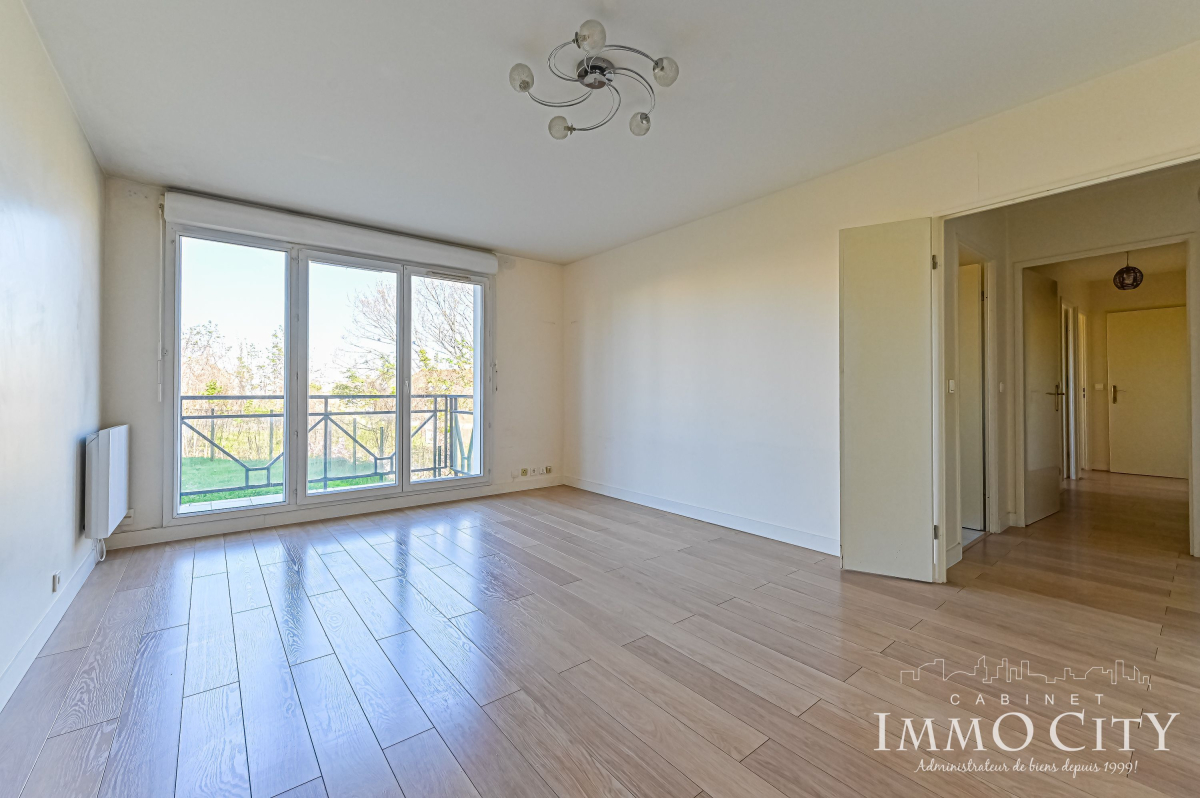 Vente Appartement  3 pièces - 61m² 92320  Chatillon