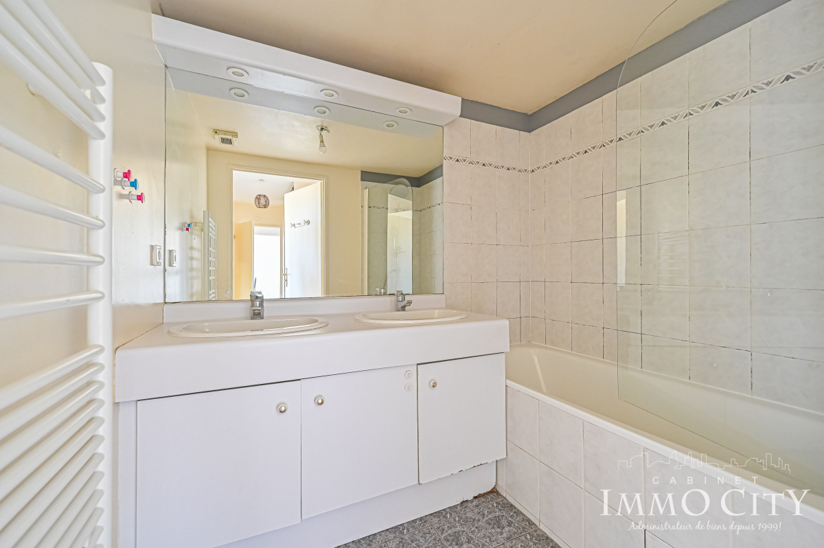 Vente Appartement  3 pièces - 61m² 92320  Chatillon