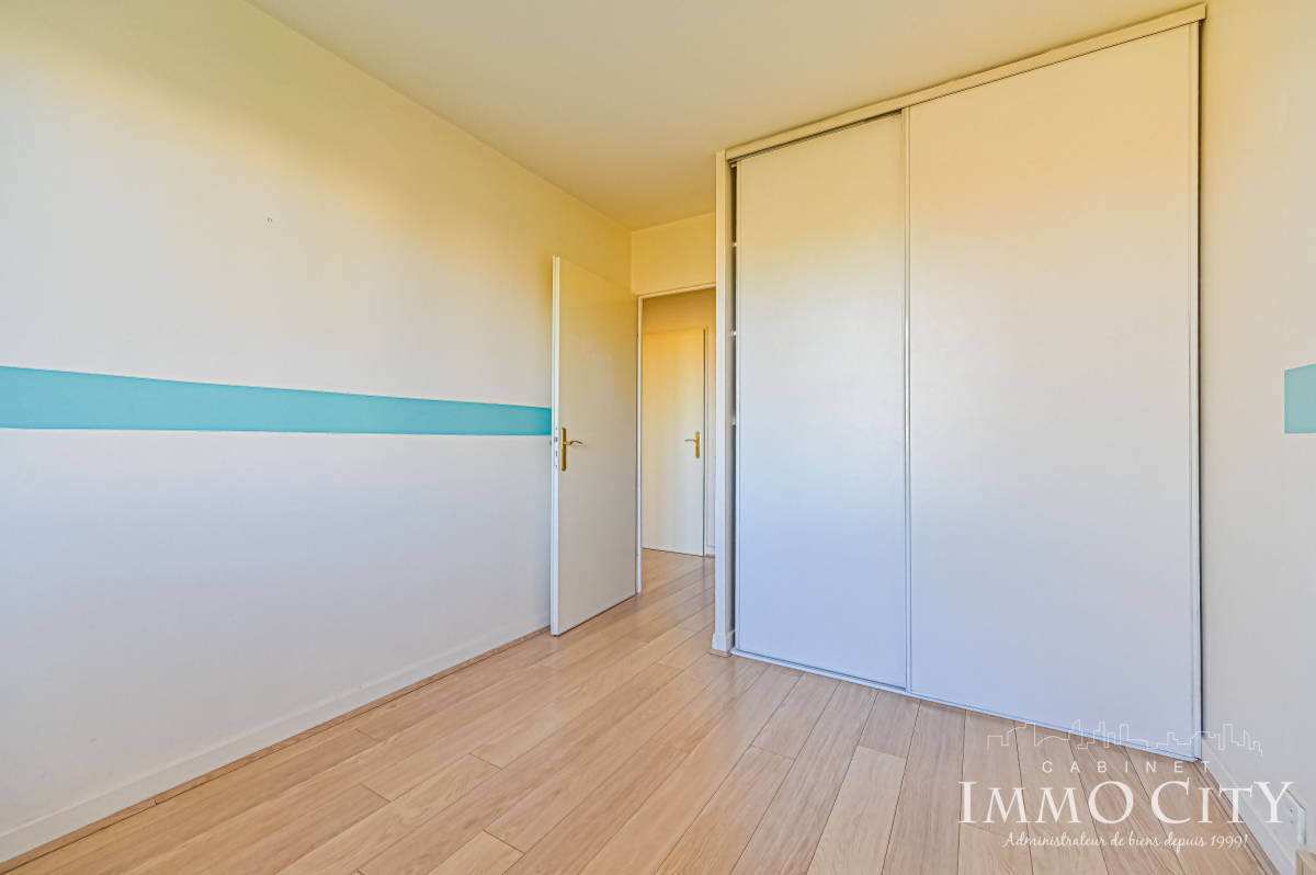 Vente Appartement  3 pièces - 61m² 92320  Chatillon