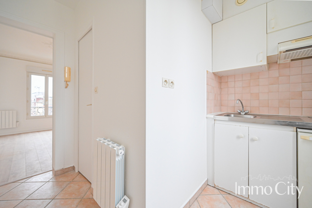 Location Appartement  2 pièces - 31.41m² 92120 Montrouge