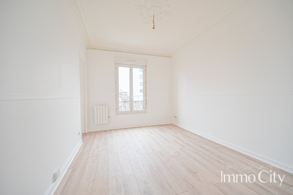 Location Appartement  2 pièces - 31.41m² 92120 Montrouge