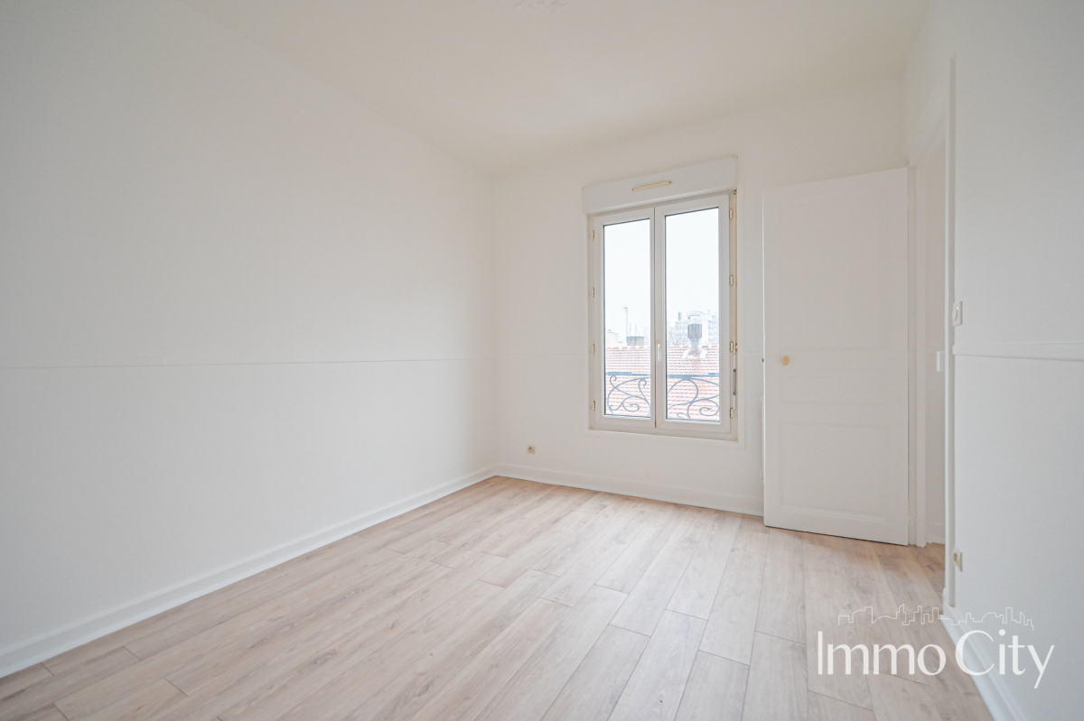 Location Appartement  2 pièces - 31.41m² 92120 Montrouge