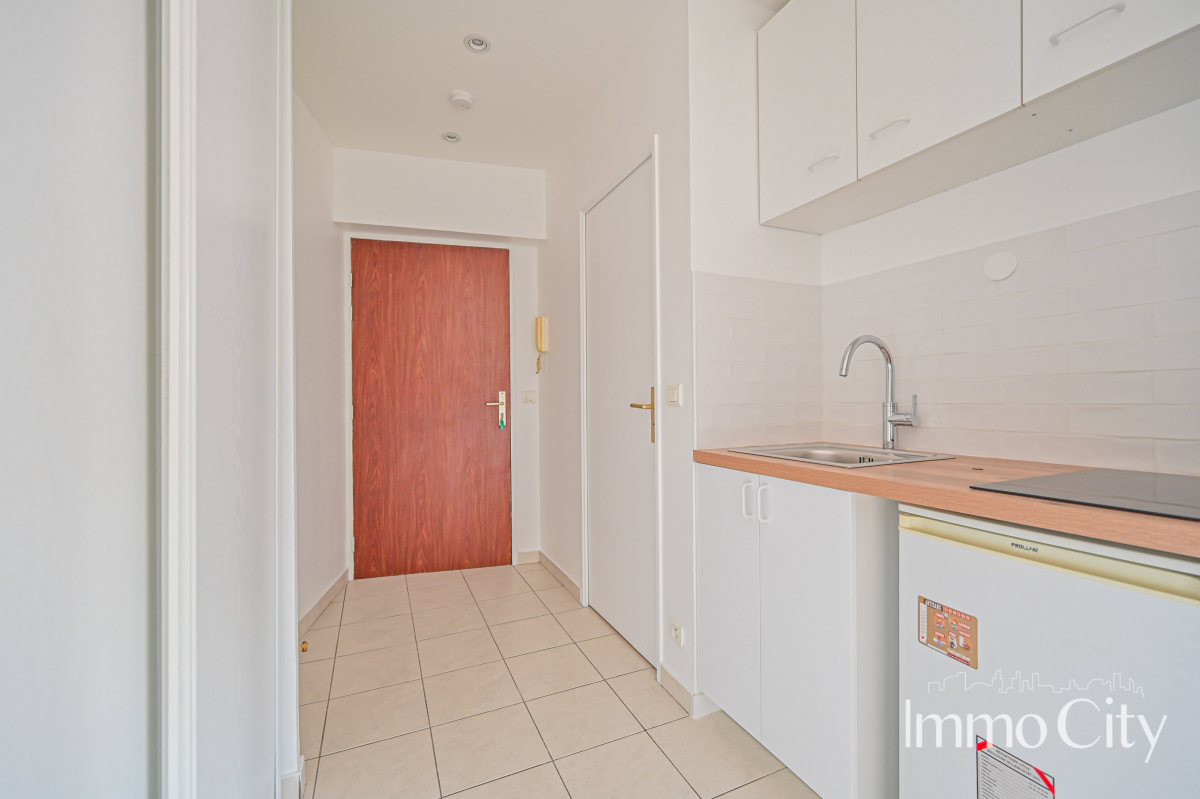 Location Appartement  1 pièce (studio) - 25.45m² 92100 Boulogne-billancourt