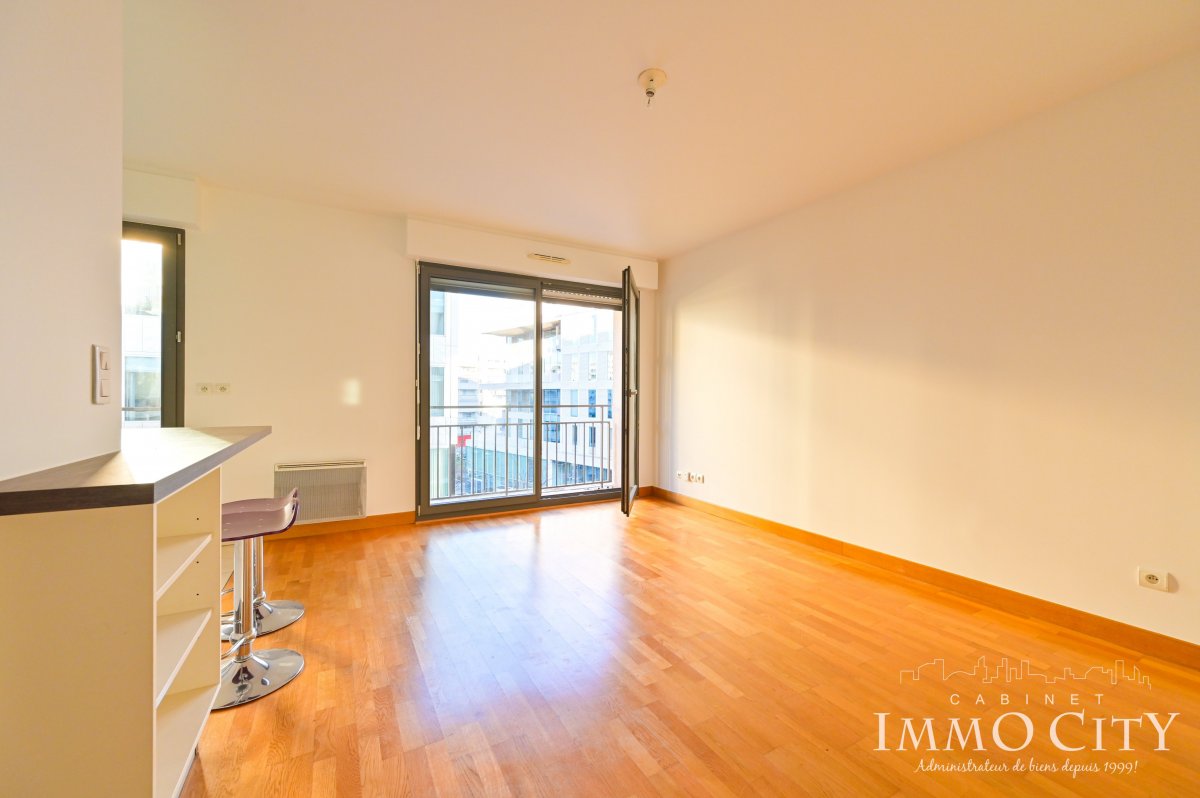 Location Appartement  2 pièces - 48.67m² 94110 Arcueil