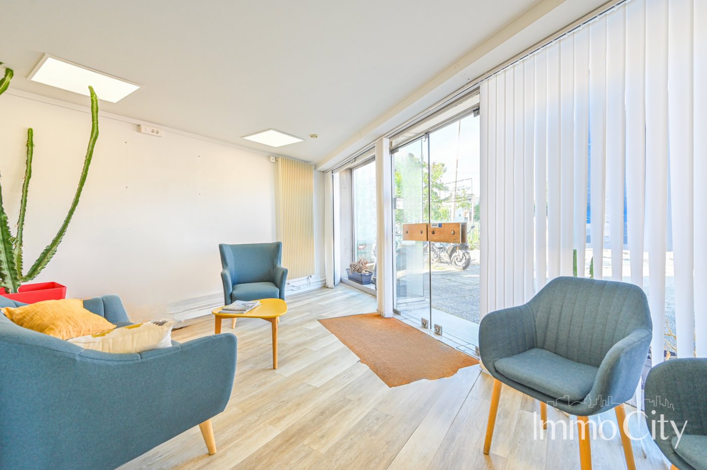 Agence immobilière de 