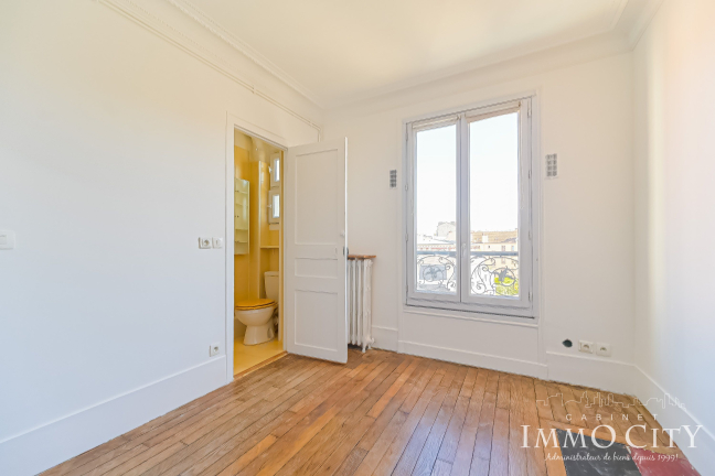 Location Appartement  2 pièces - 36m² 92120 Montrouge