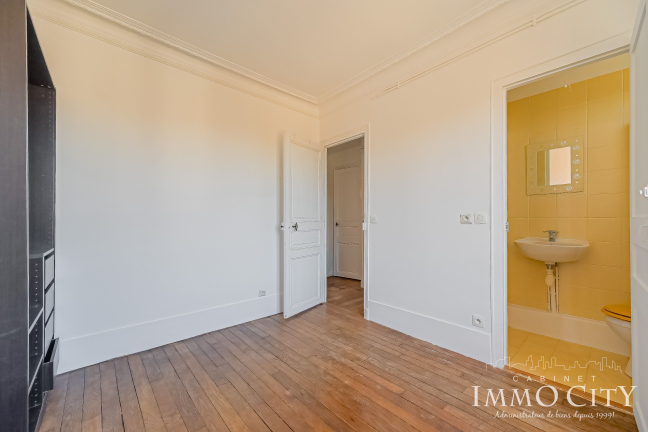 Location Appartement  2 pièces - 36m² 92120 Montrouge