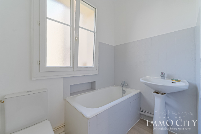 Location Appartement  2 pièces - 40.59m² 92120 Montrouge