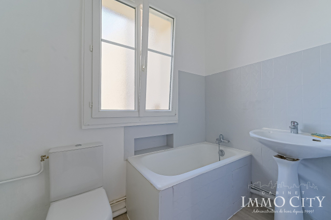 Location Appartement  2 pièces - 40.59m² 92120 Montrouge