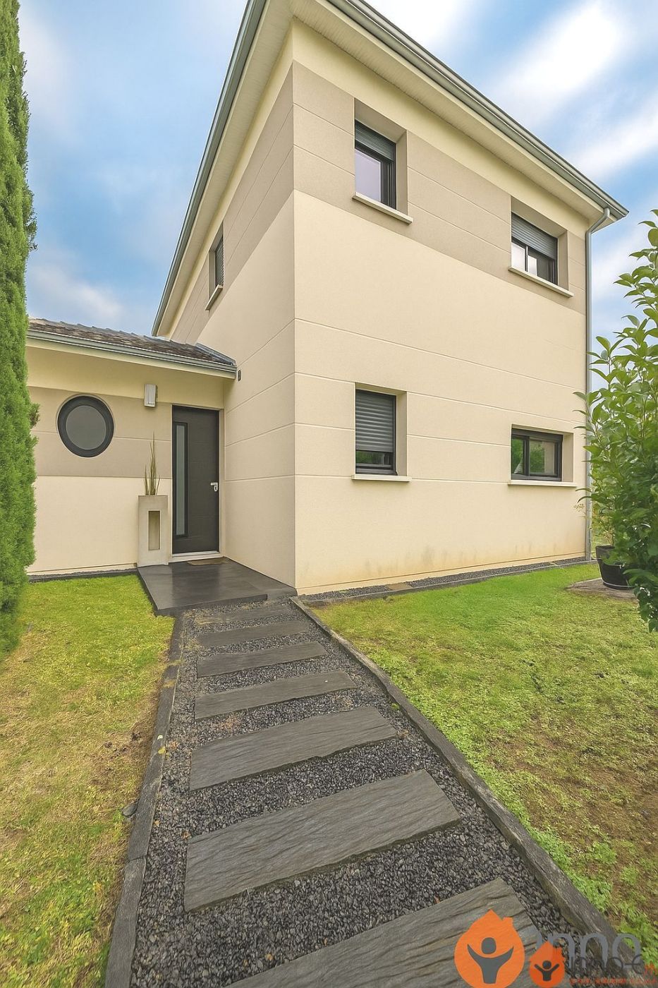 Agence immobilière de IMMO-E