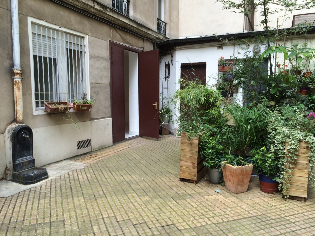 Vente Atelier  4 pices - 48m 75018 Paris