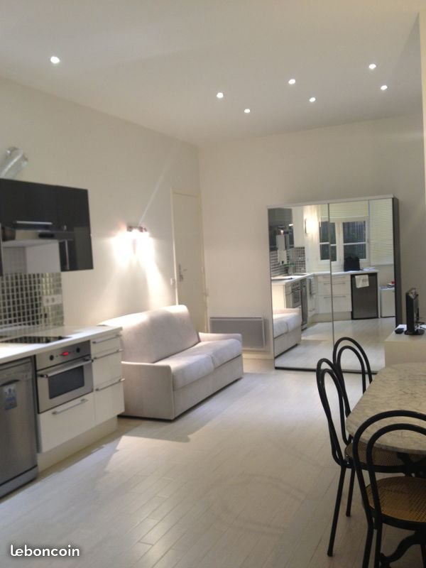 Location Appartement meubl 1 pice (studio) - 27m 75009 Paris