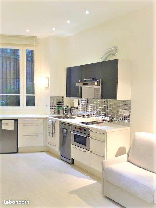 Location Appartement meubl 1 pice (studio) - 27m 75009 Paris