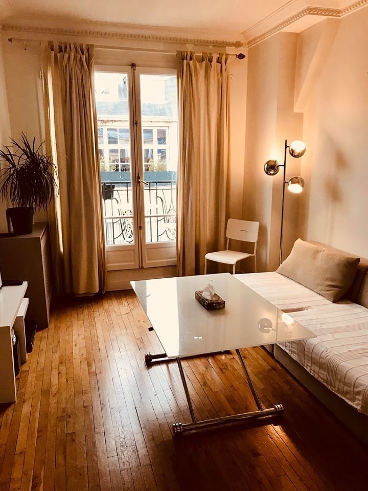 Location Appartement meubl 3 pices - 55m 75018 Paris