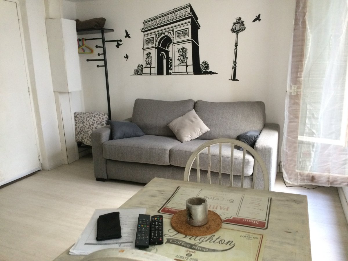 Location Appartement meubl 1 pice (studio) - 21m 75018 Paris